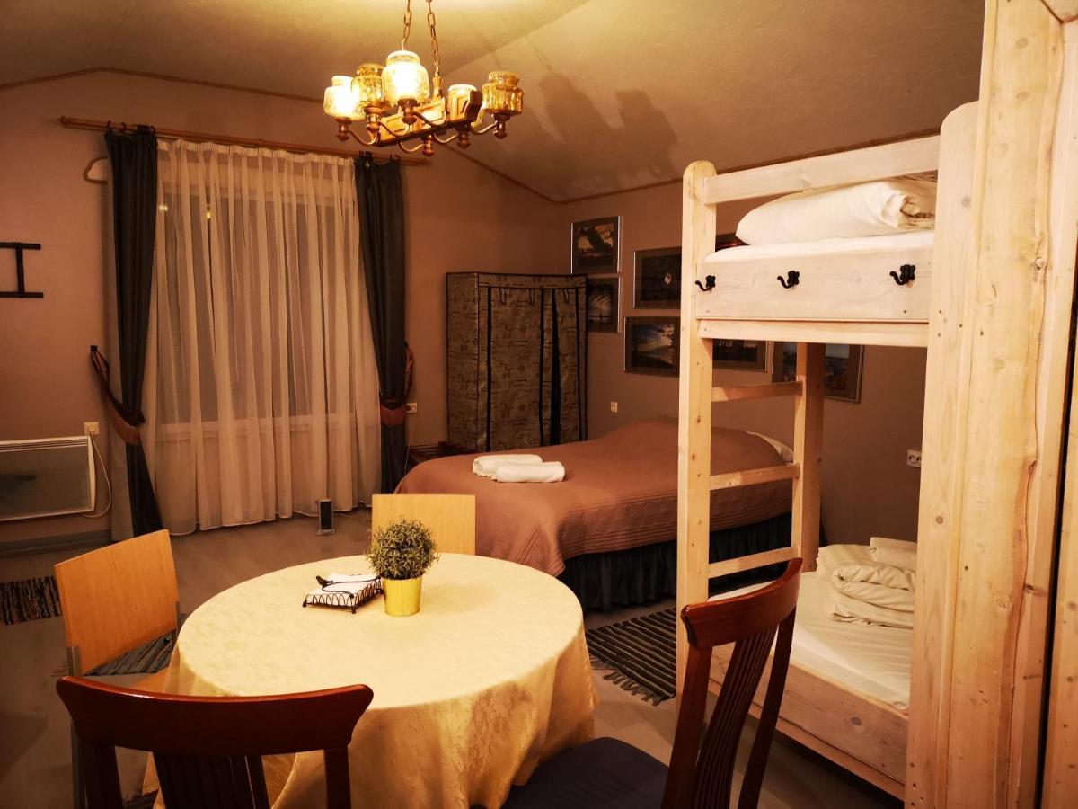 Viesu Nams Vecmuiza Otel Tūja Dış mekan fotoğraf